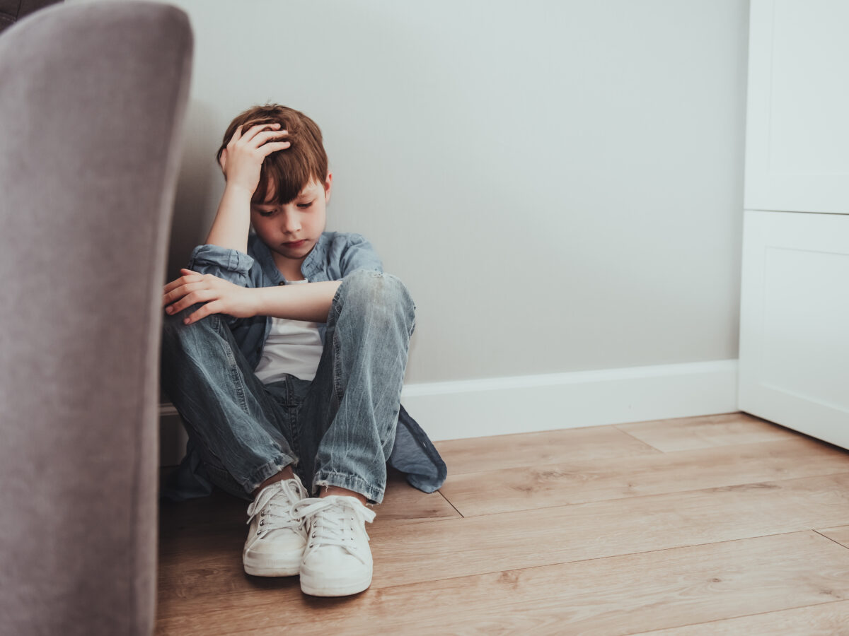 Addressing Childhood Behavioral Issues with Online Family Therapy