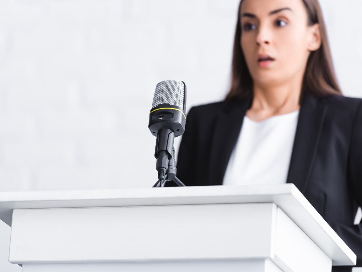 How to Overcome Fear of Public Speaking through Online Counseling